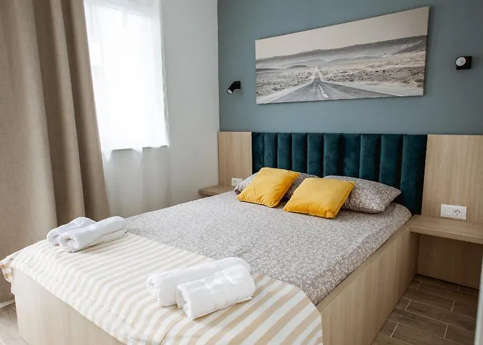 Cozy Studio Apartment In Osijek - Self Check In