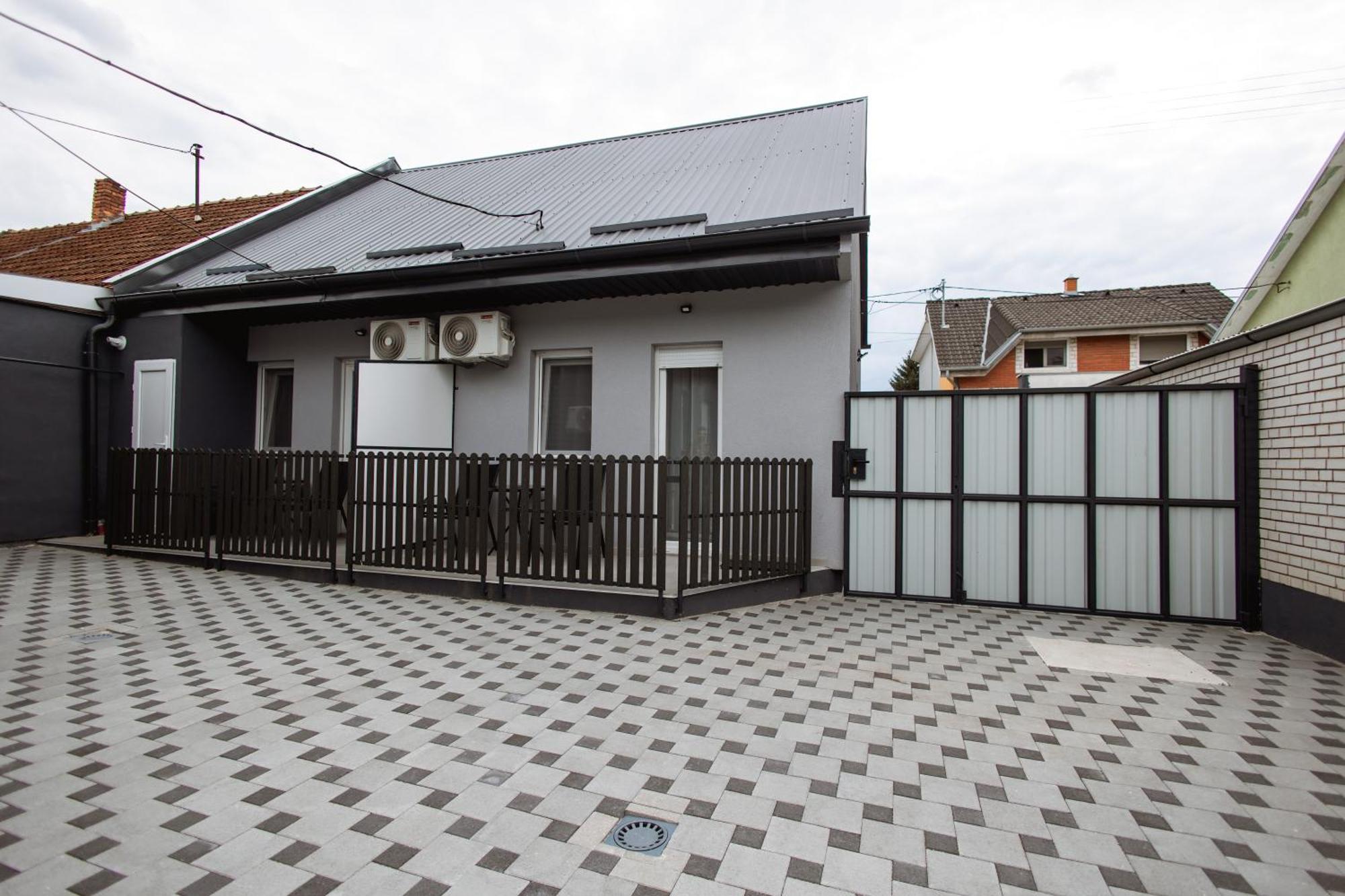 Cozy In - Self Check In Osijek